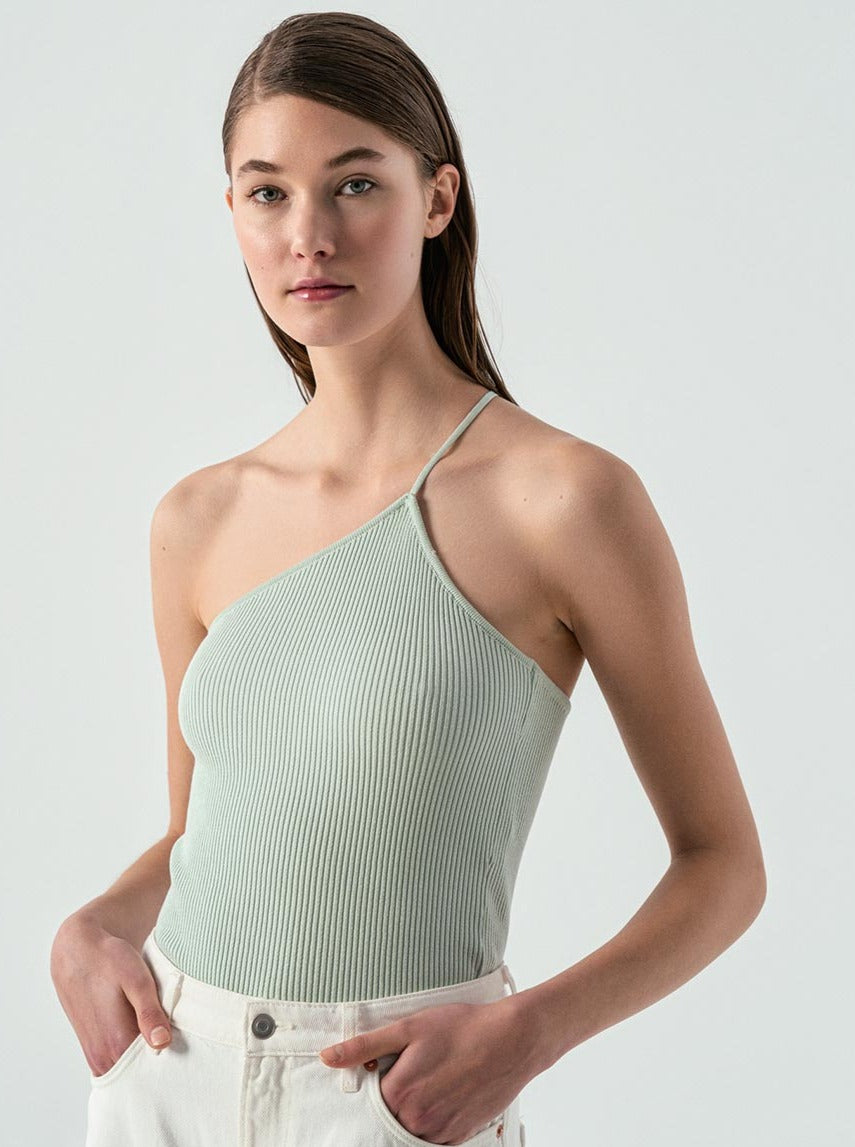 Ribbed Shoulder-less Top