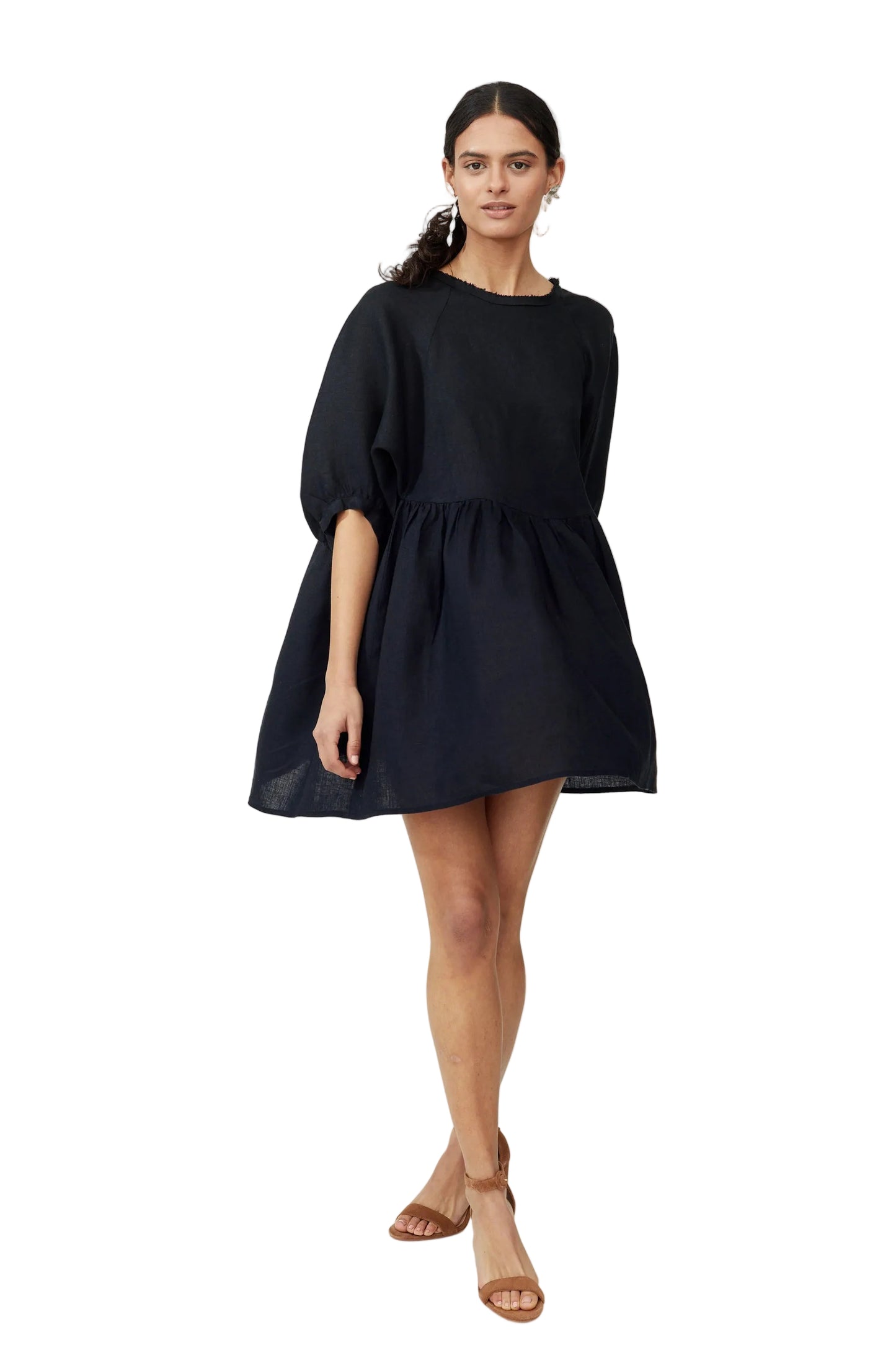  black, short linen, oversized dress with a round neckline and puffs sleeves