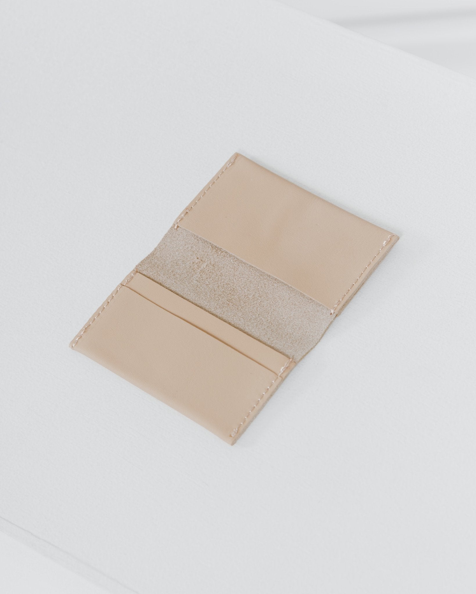 Leather simple credit card holder tan