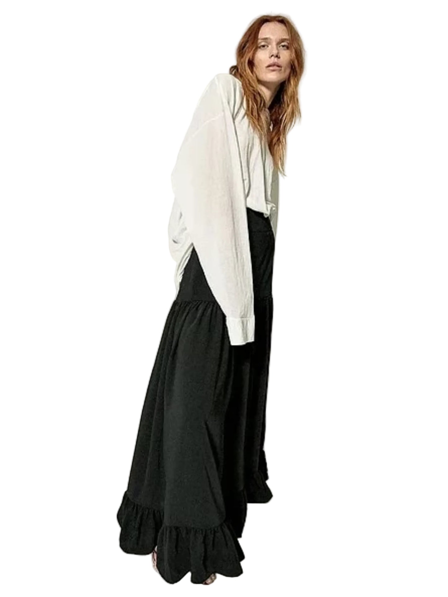  black flared skirt with a ruffled hem 