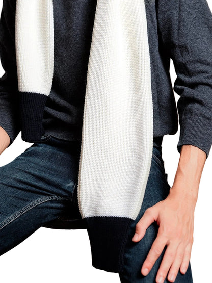 white knitted scarf with black