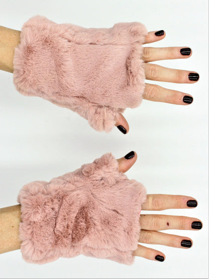 Fingerless mittens in Faux fur