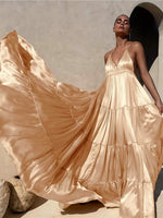 Load image into Gallery viewer, Lily Maxi Dress
