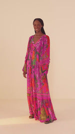 Load and play video in Gallery viewer, Pink Cool Leopards Maxi Dress
