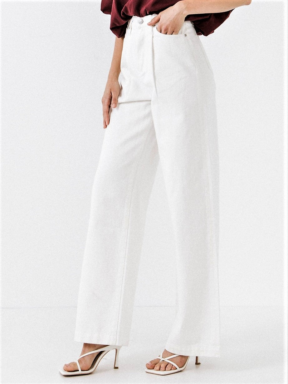 White Jeans with Front Pleat